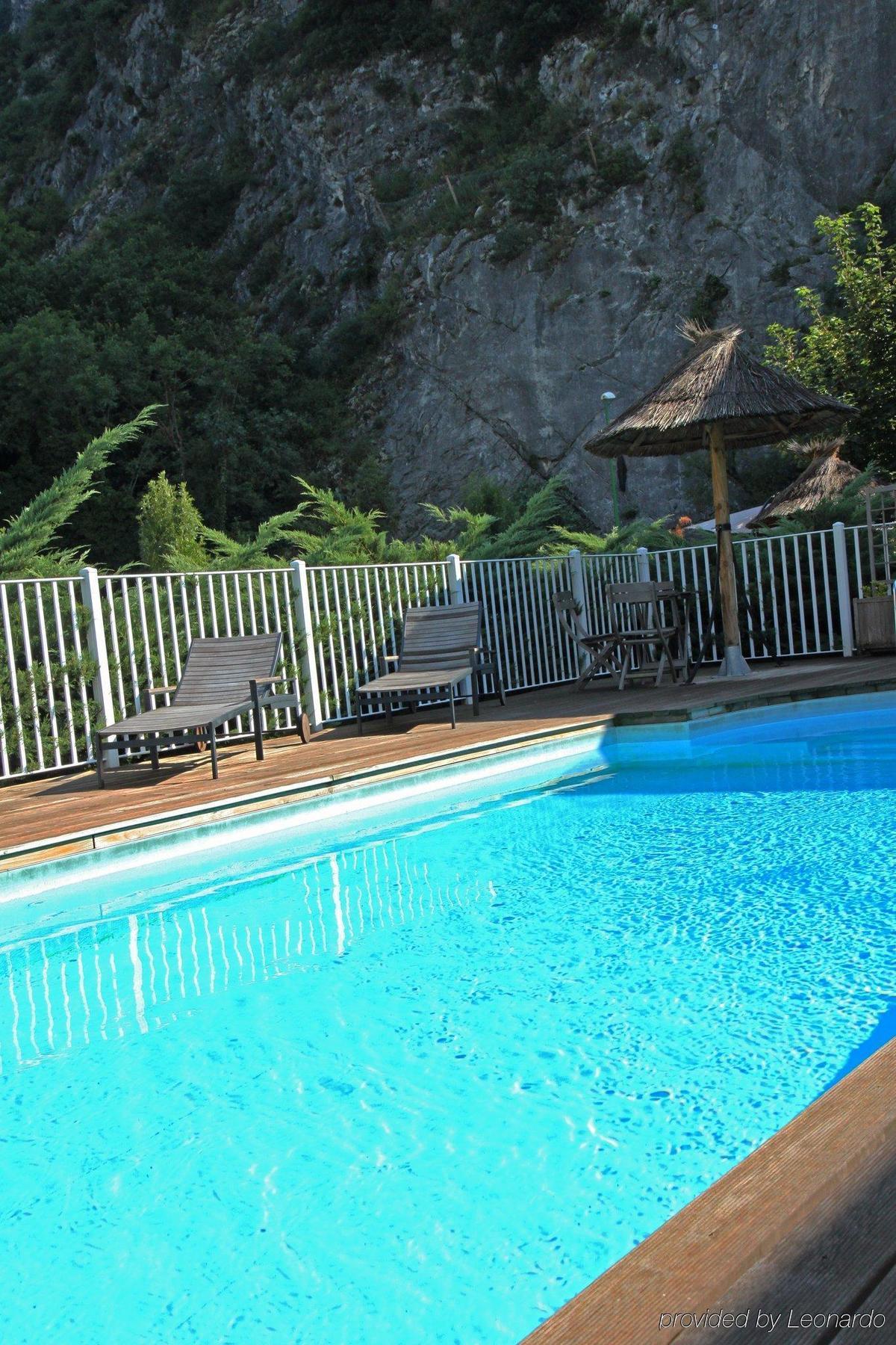 Comfort Hotel Grenoble Saint Egreve Exterior foto