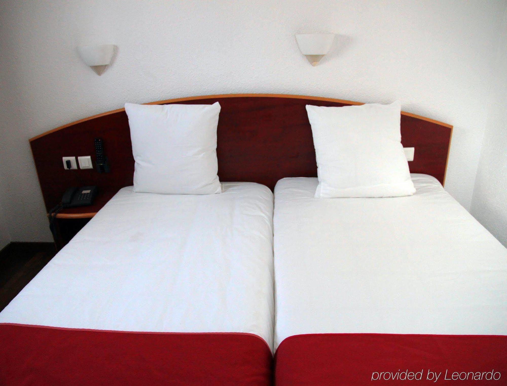 Comfort Hotel Grenoble Saint Egreve Exterior foto