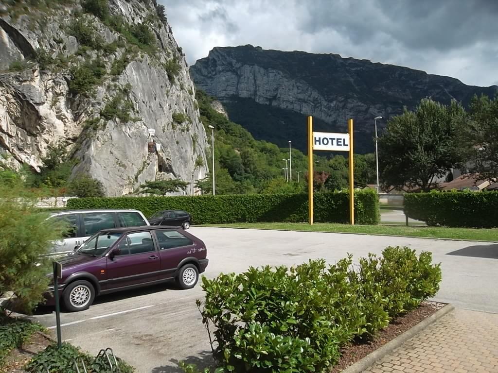 Comfort Hotel Grenoble Saint Egreve Exterior foto